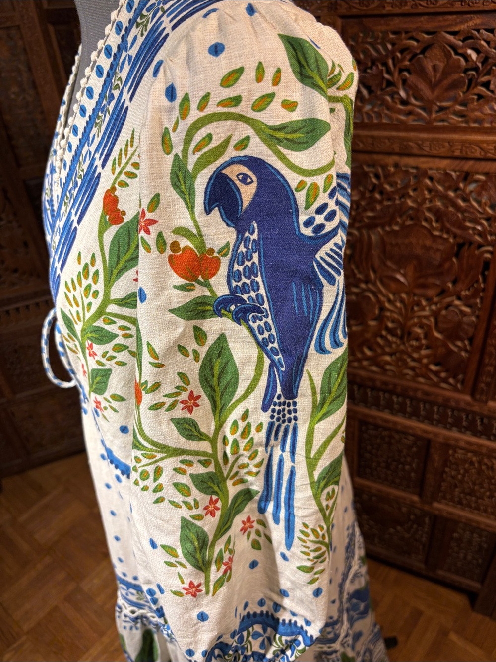 FARM Rio Maxi Dress Cream with Blue Floral and Parrot Motif - Picture 8 of 11